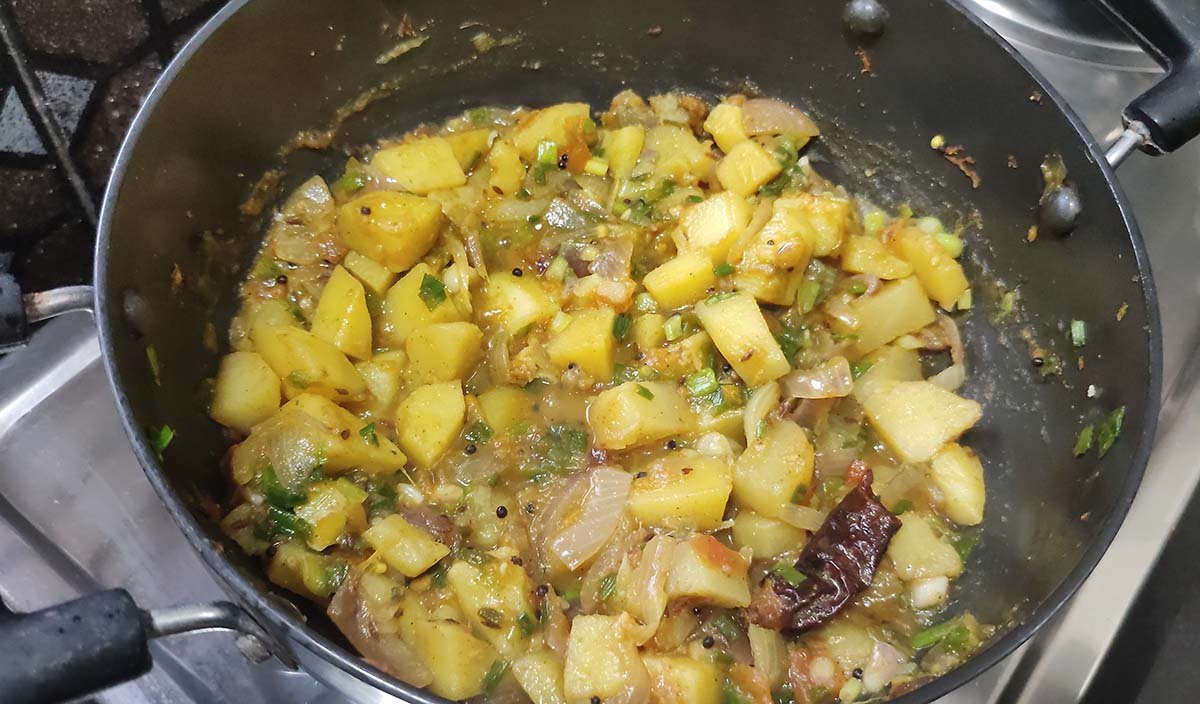 Aloo Spring Onion Sabzi