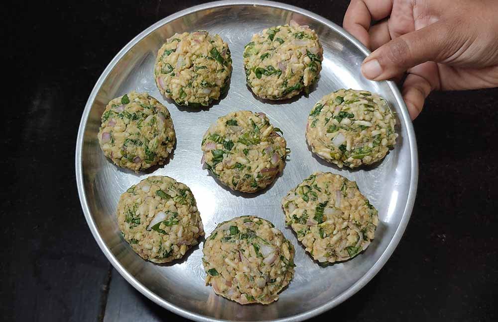 Puffed Rice Vada